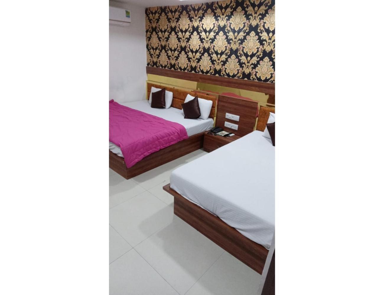 Hotel Paradise, Naroda Ahmedabad Exterior foto